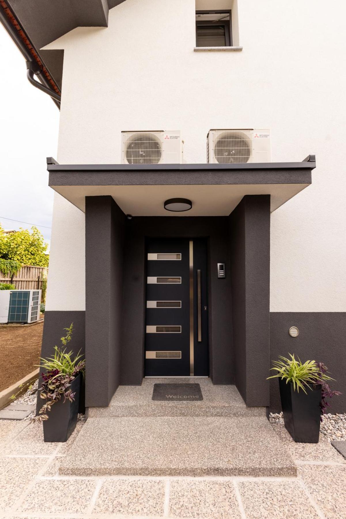 Apartmaji Klavdija Liubliana Exterior foto